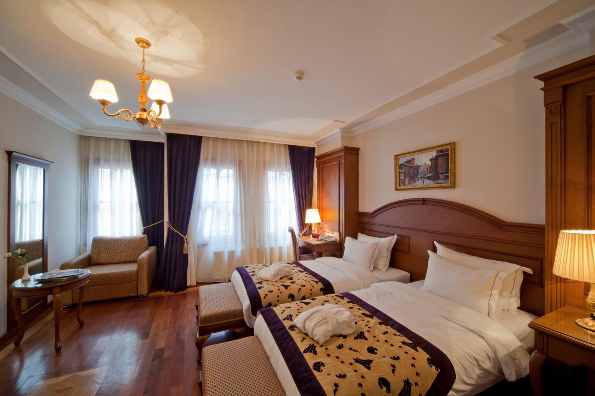 Two-Bedroom Suite,704065291:JPEG