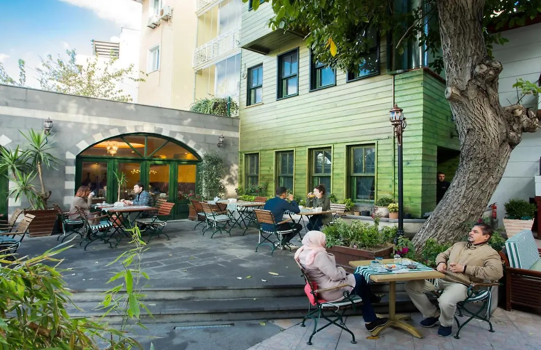 Rose Garden Suites-1