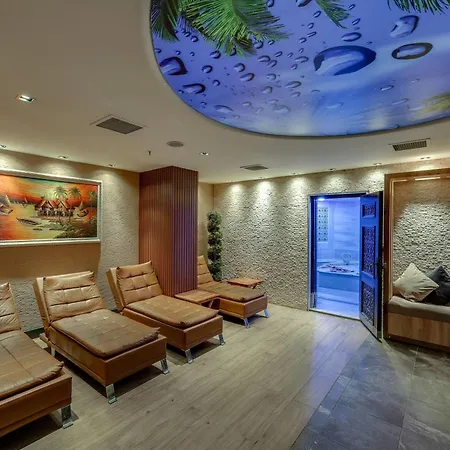Ramada By Wyndham Istanbul Old City-3