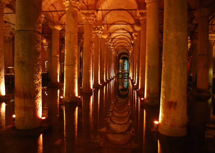 Blue Tuana Hotel Old City