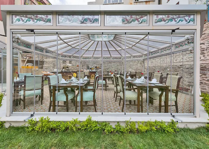 4 star hotel: Enderun Hotel Istanbul