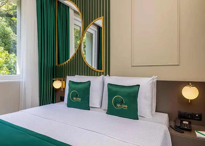 Sistina Old City Hotel