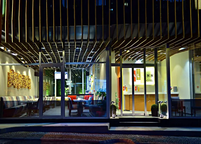 All Inn Hotel